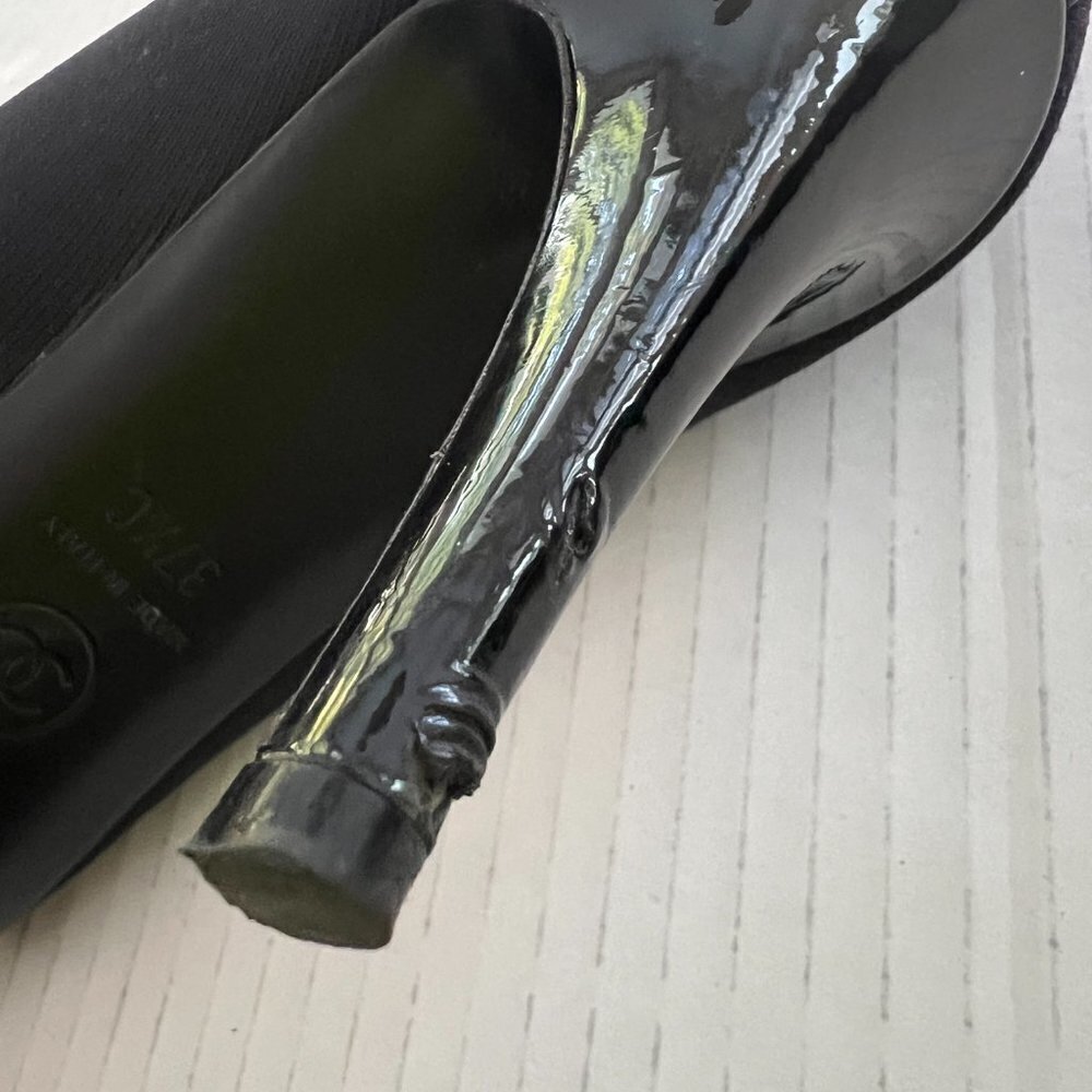 Chanel black knit fabric and patent tip ankle boots size 37.5 C - Picture 7 of 9